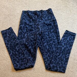 🚨5/$25!! Sunzel Blue Camouflage Leggings